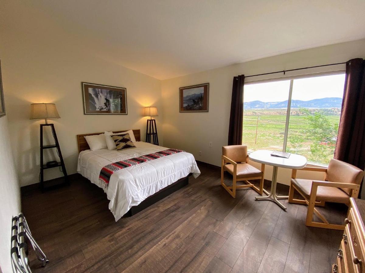 هاتش The Riverside Ranch Motel And Rv Park Southern Utah المظهر الخارجي الصورة