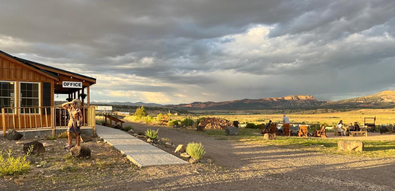 هاتش The Riverside Ranch Motel And Rv Park Southern Utah المظهر الخارجي الصورة