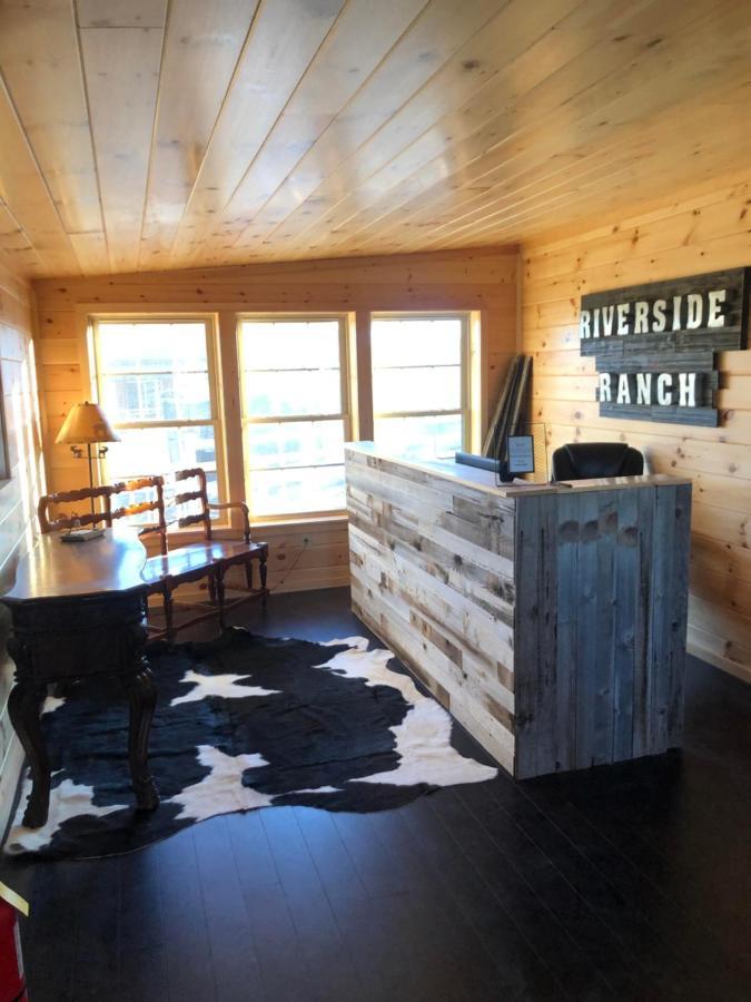 هاتش The Riverside Ranch Motel And Rv Park Southern Utah المظهر الخارجي الصورة