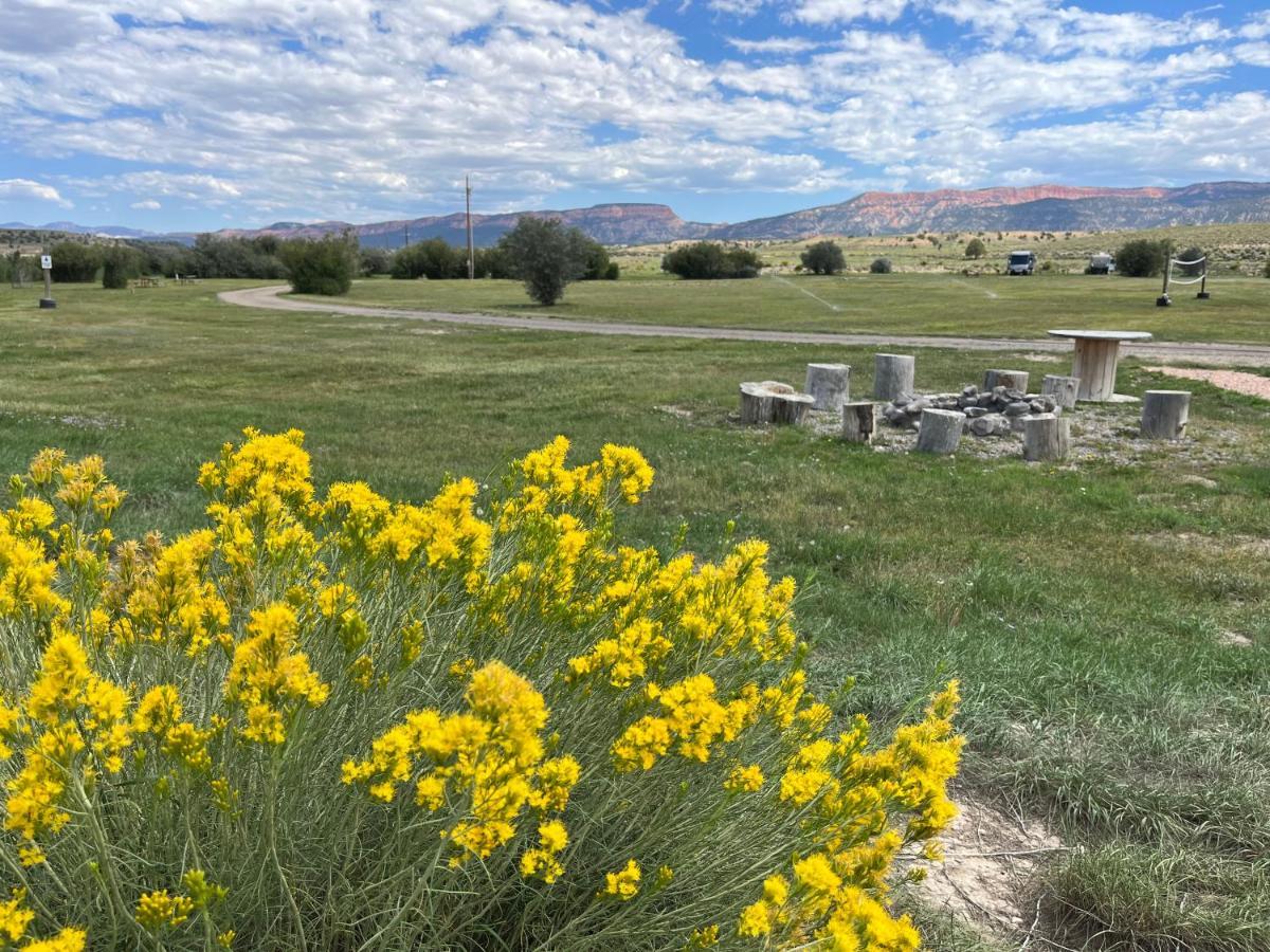 هاتش The Riverside Ranch Motel And Rv Park Southern Utah المظهر الخارجي الصورة