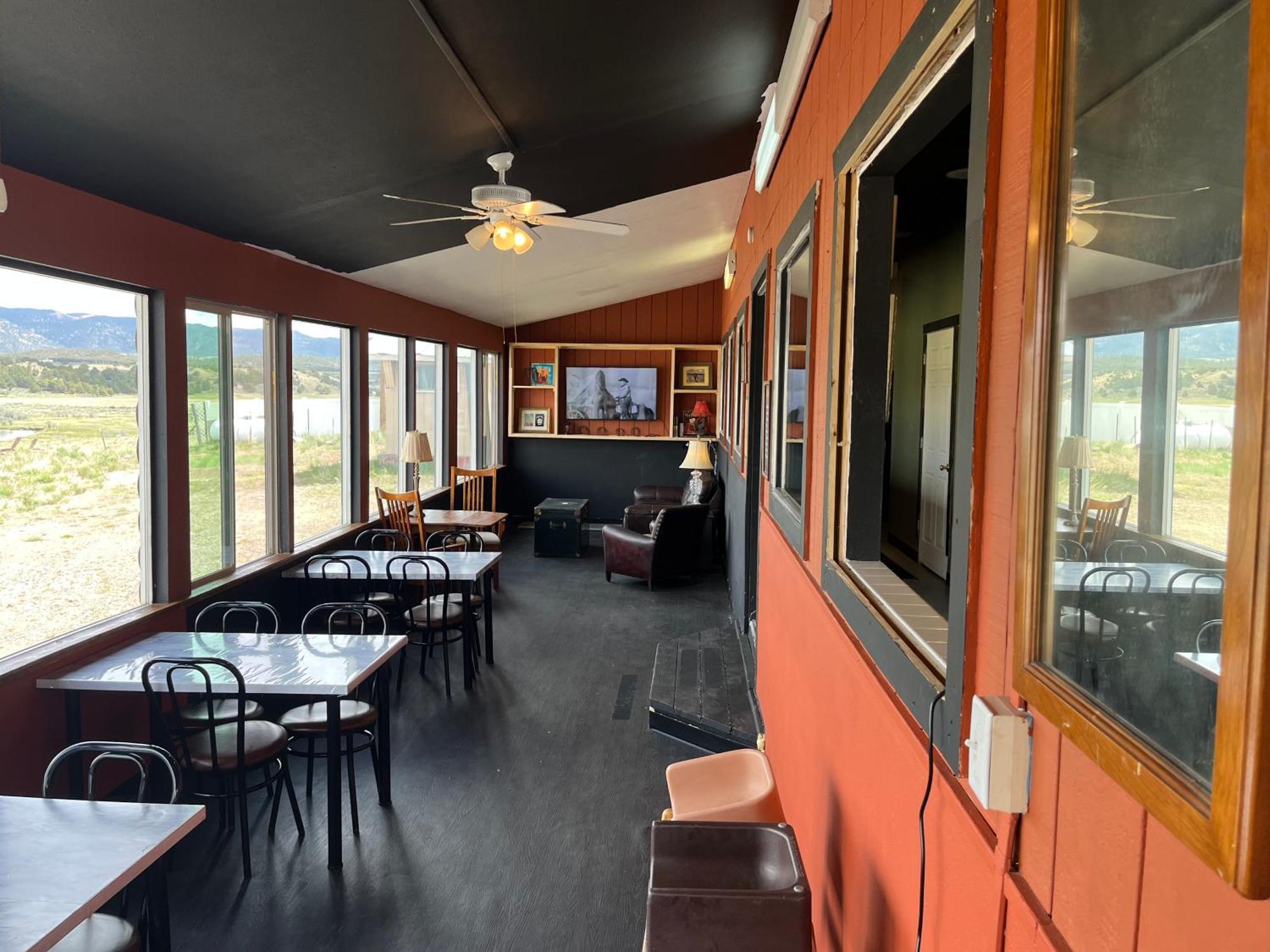 هاتش The Riverside Ranch Motel And Rv Park Southern Utah المظهر الخارجي الصورة