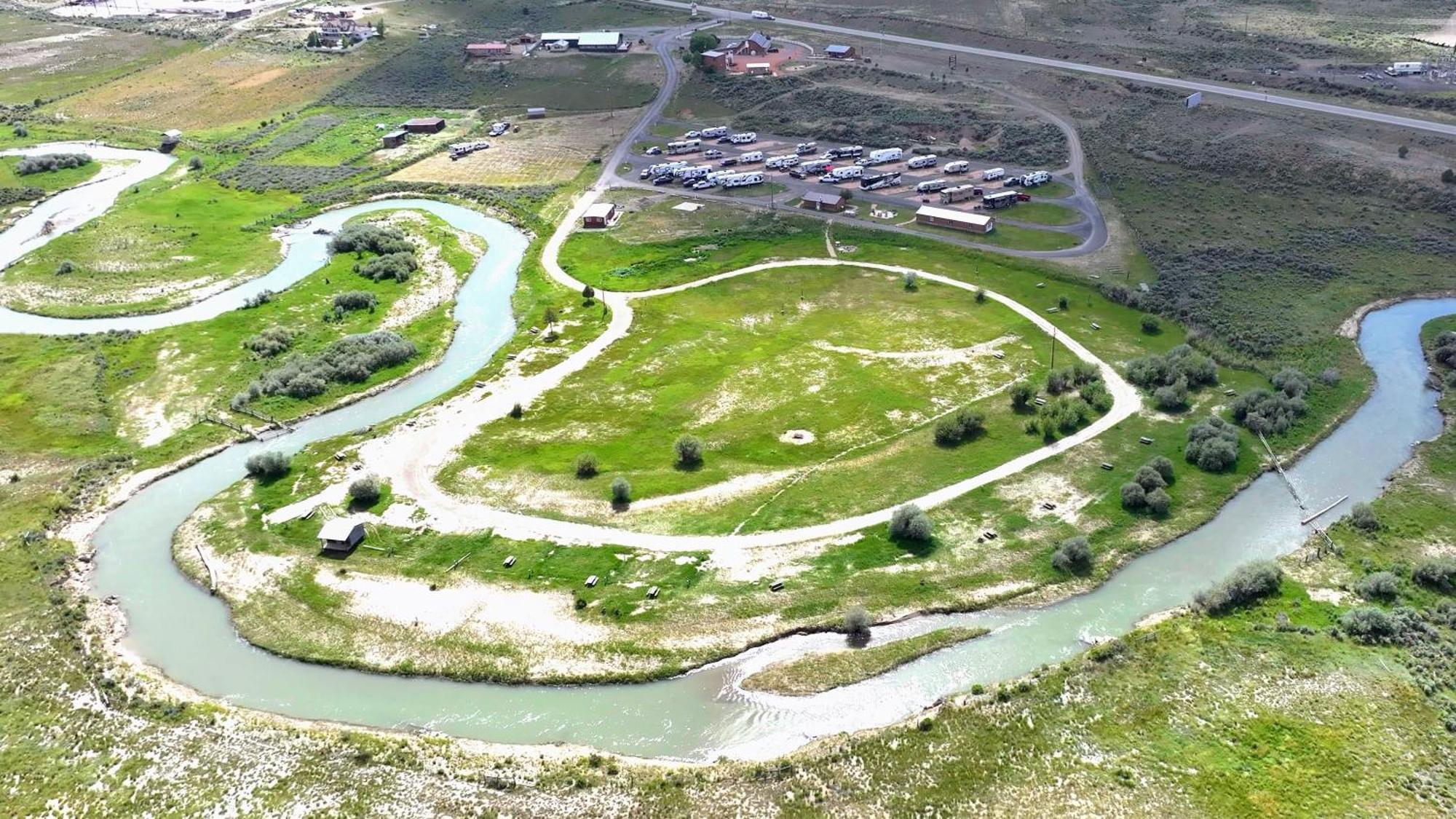 هاتش The Riverside Ranch Motel And Rv Park Southern Utah المظهر الخارجي الصورة