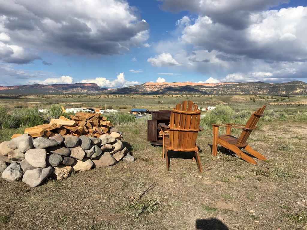 هاتش The Riverside Ranch Motel And Rv Park Southern Utah المظهر الخارجي الصورة